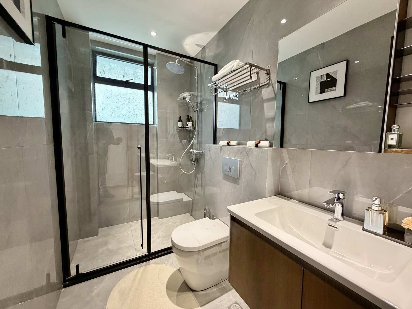 2 bedroom apartments for sale in westlands diplomat residency master bedroom bathroom