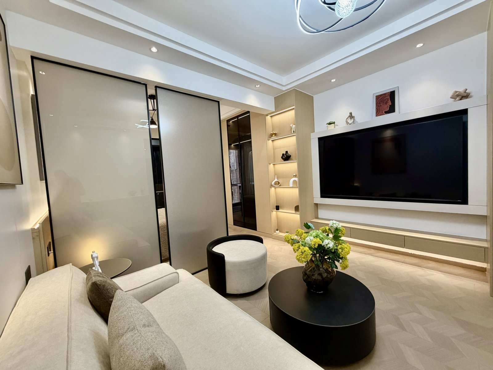 mini 1 bedroom apartments for sale in westlands diplomat residency living room