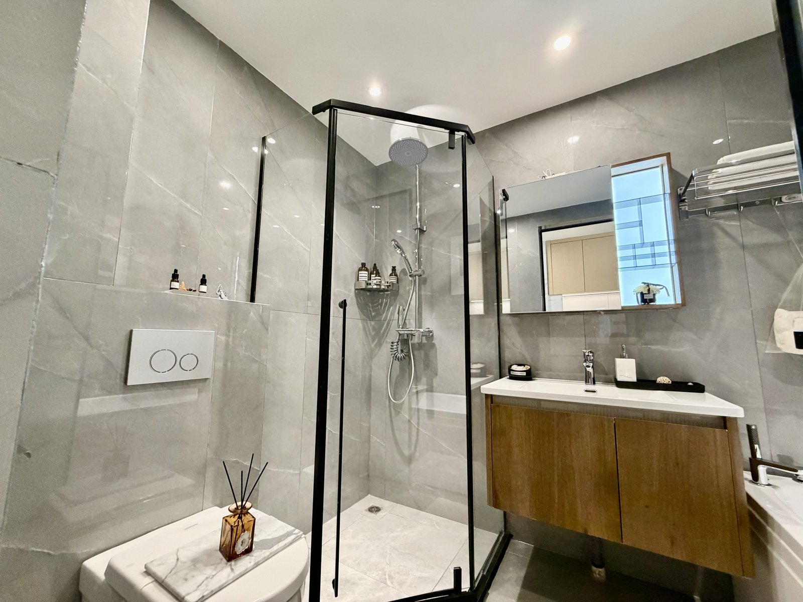 mini 1 bedroom apartments for sale in westlands diplomat residency bathroom