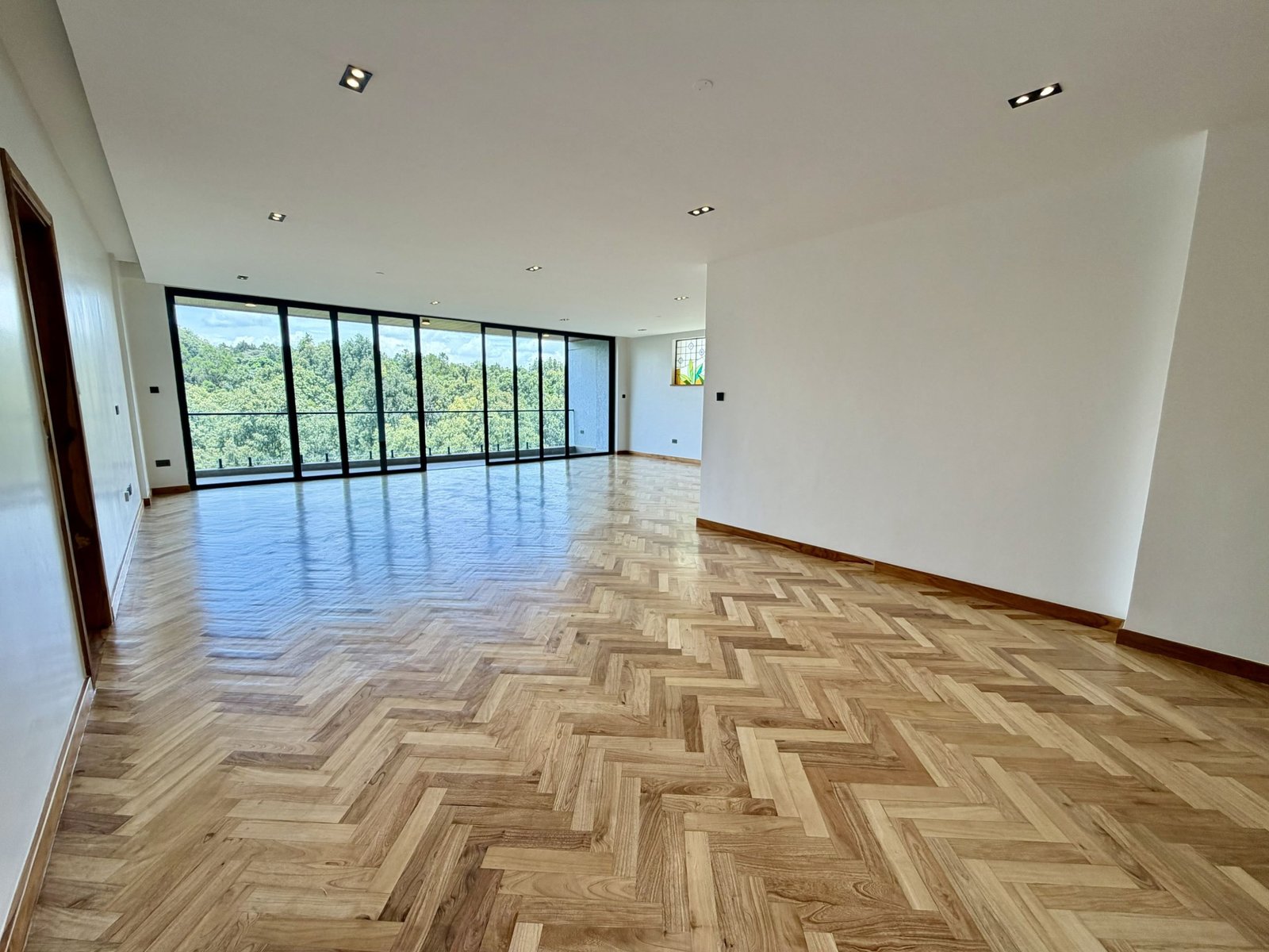 4 bedroom apartments for sale in westlands peponi oakland residences livingroom and dining area