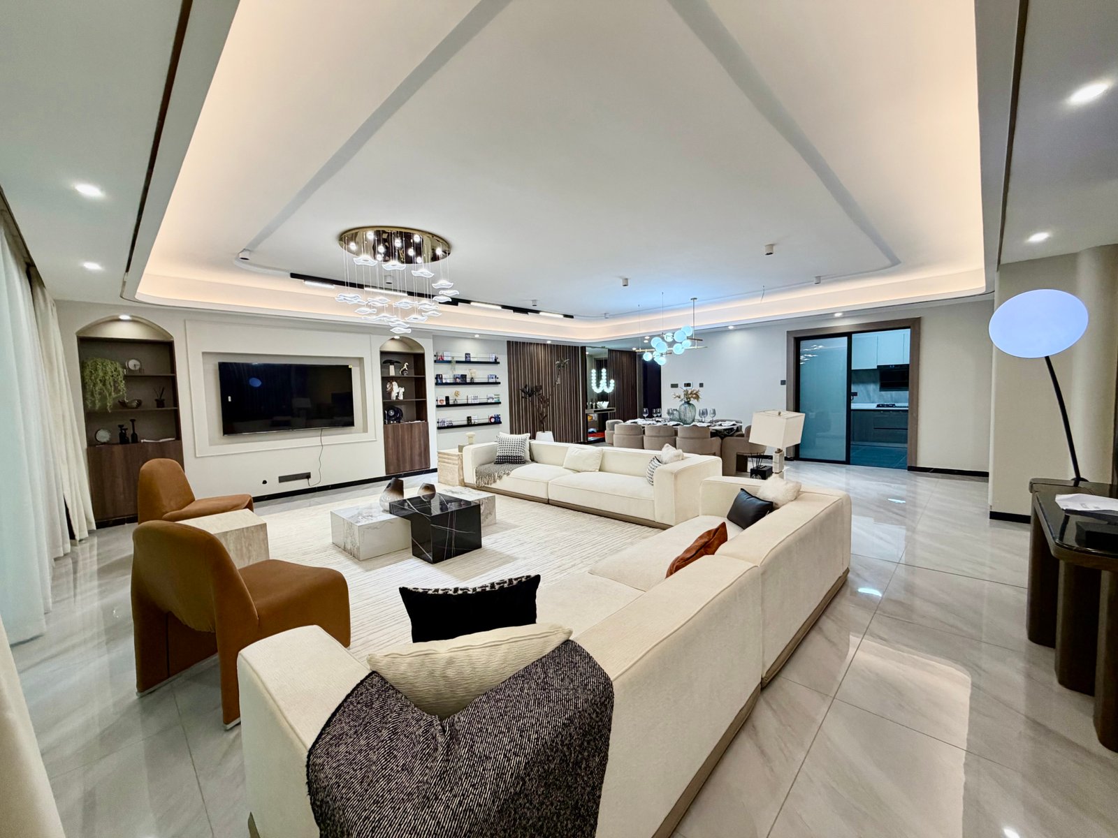 Crystal Oak 5 bedroom Apartments in Kileleshwa TV view