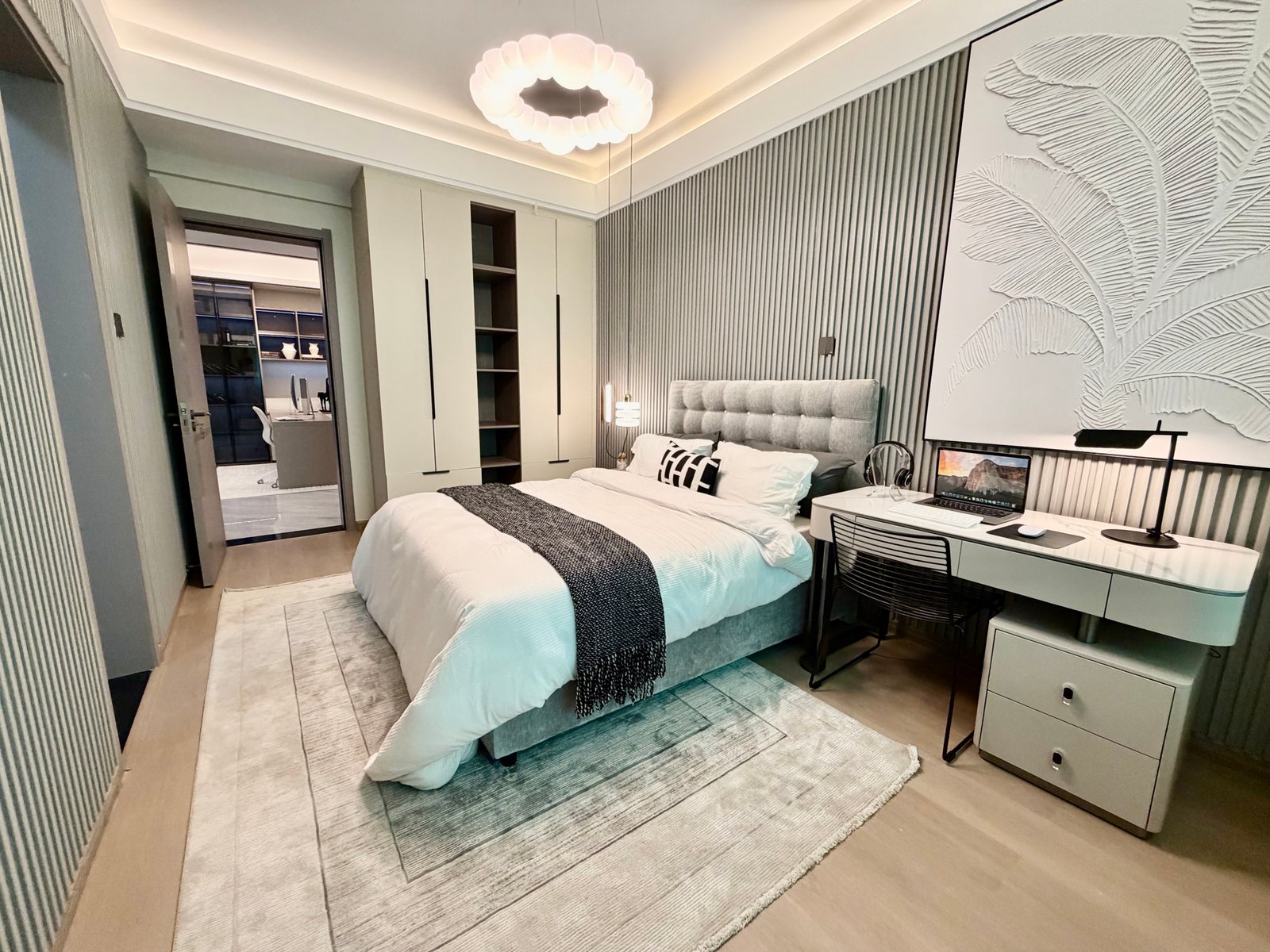Crystal Oak 5 bedroom Apartments in Kileleshwa Guest bedroom one