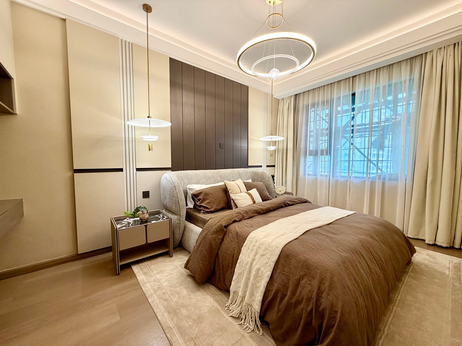Crystal Oak 5 bedroom Apartments in Kileleshwa Guest bedroom three
