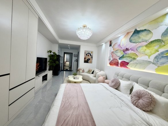 Studio Living Room ,Tv And Kitchen At Modern City Apartments In Kilimani