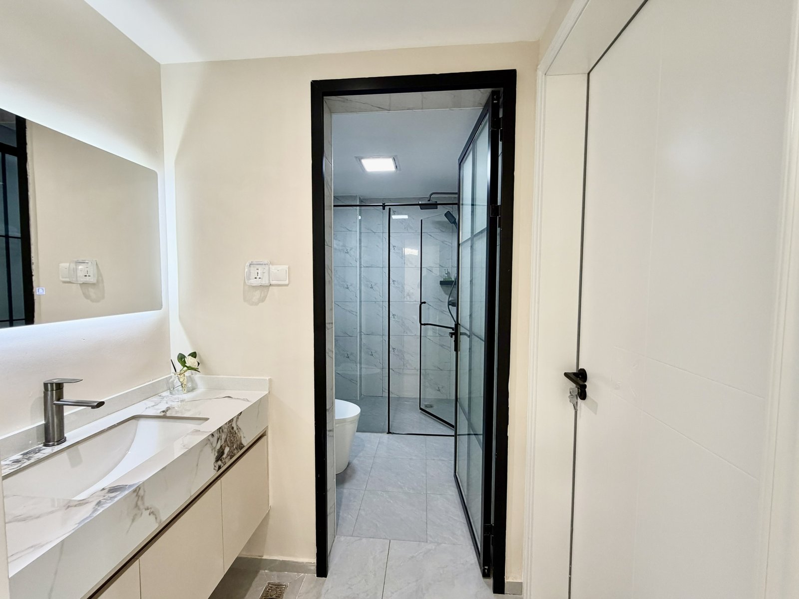 Bathroom Area Of 1 Bedrooms At Modern City Apartments In Kilimani