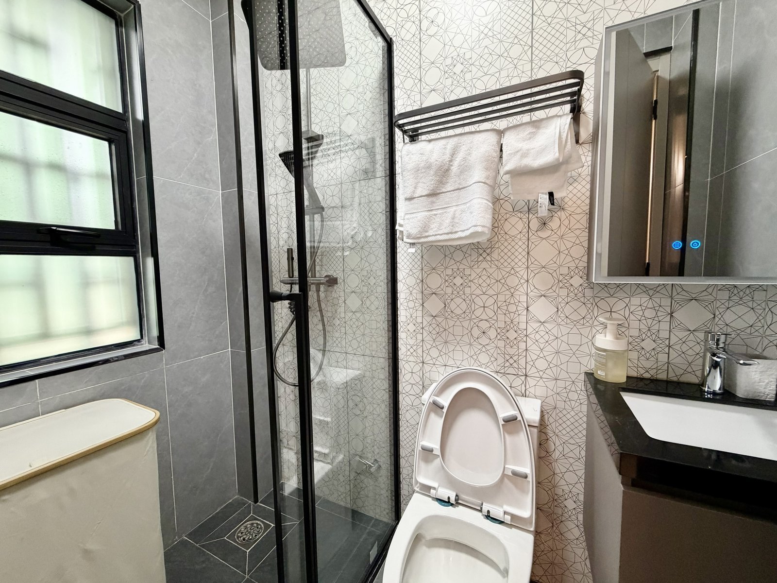 Stylish Bathroom Of 3 bedrooms At Oak west Residency Apartments in Westlands