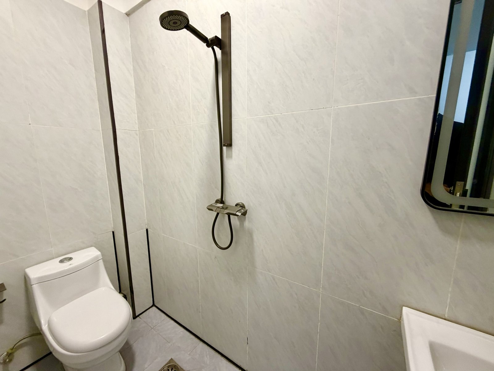 DSQ Bathroom Of 4 Bedrooms At Venus Oak Residency In Kileleshwa