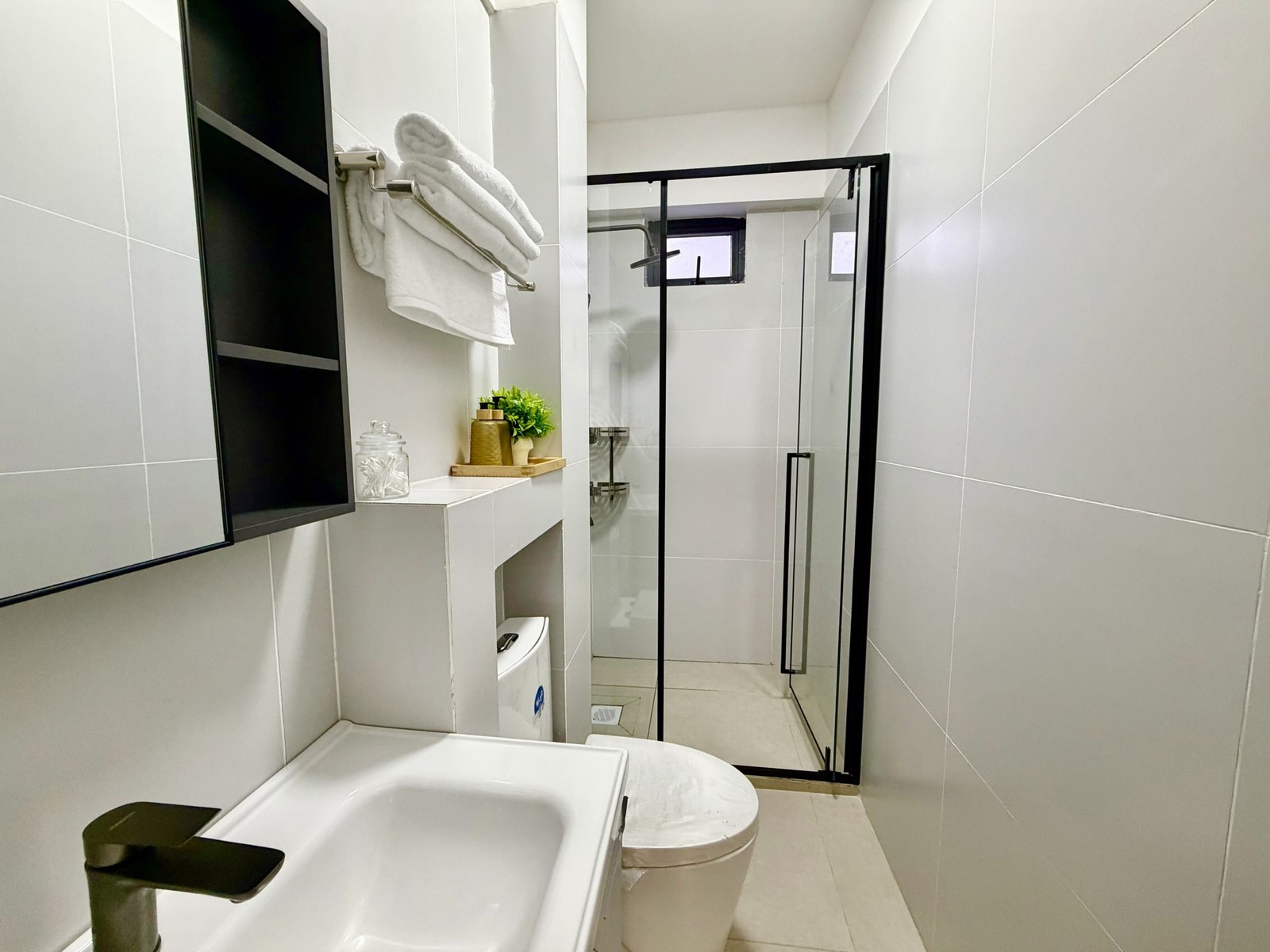 master bathroom of 1 Bedrooms At Skyline Apartments In Kilimani