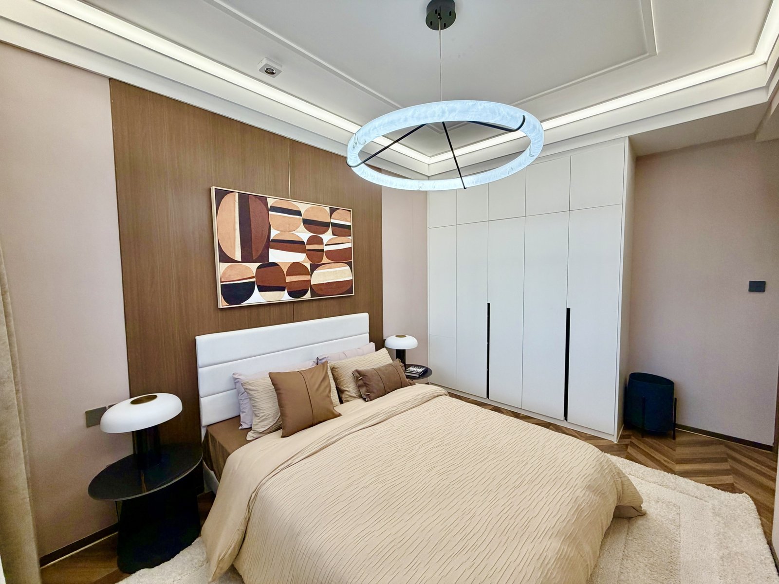 bedroom area of 4 Bedrooms At ONLYOU Elgeyo Apartments In Kilimani