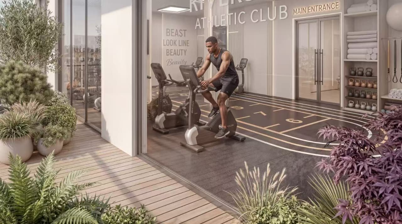 Modern gym area of 2 bedrooms at Riverside Times Apartments