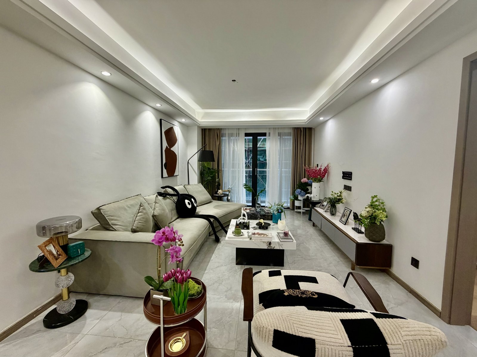 Stylish Living room area of 2 bedrooms at Dolca Vita Oasis Apartments In Westlands