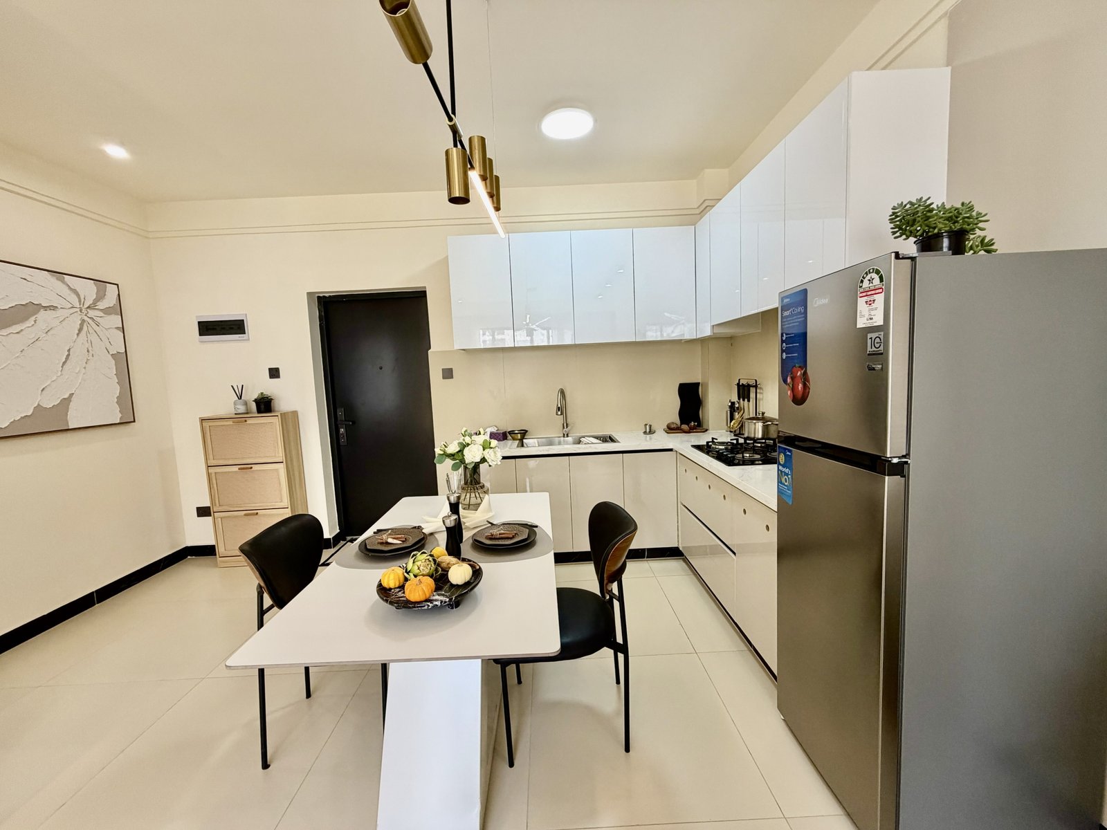 dining room area of 1 bedroom apartments for sale in Kileleshwa