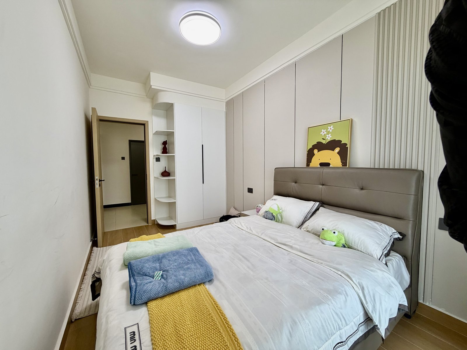 bedroom side view of 3 bedroom apartments for sale in Kileleshwa