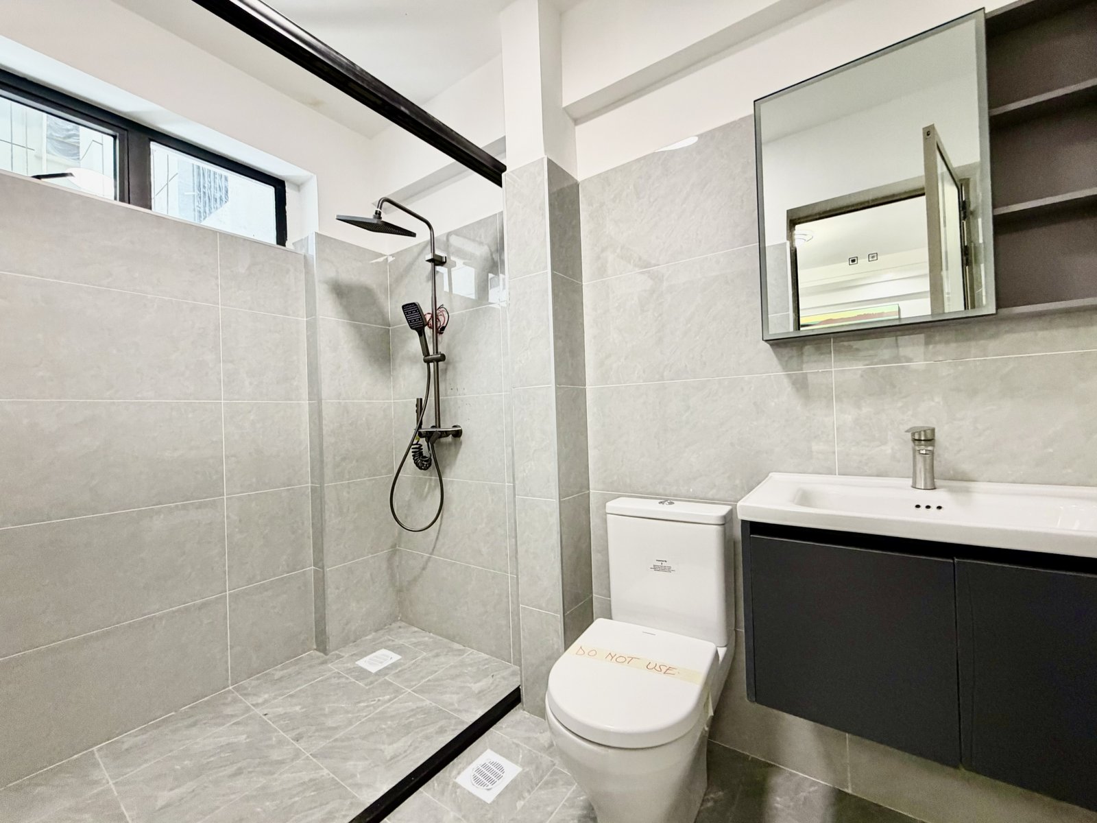 Master bathroom at Golden Street Residency In Kileleshwa