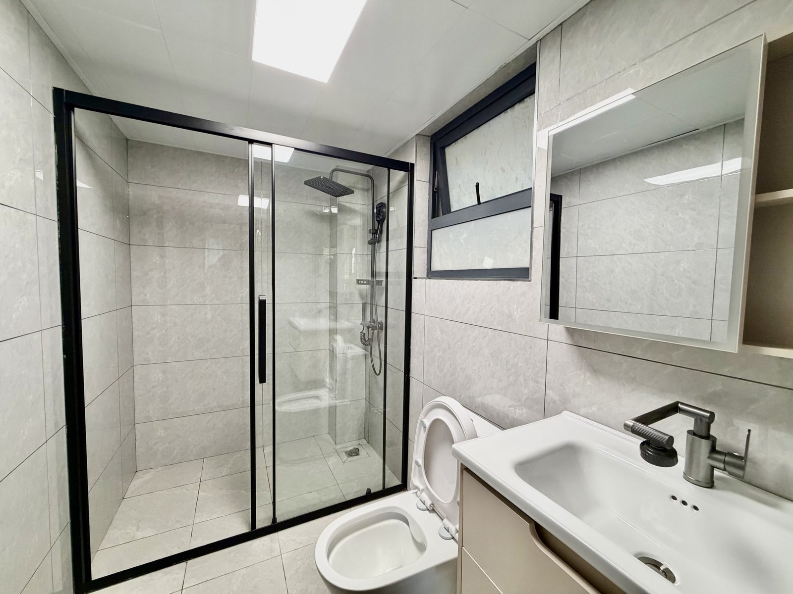 Master bathroom at Crescent Residency In Kileleshwa
