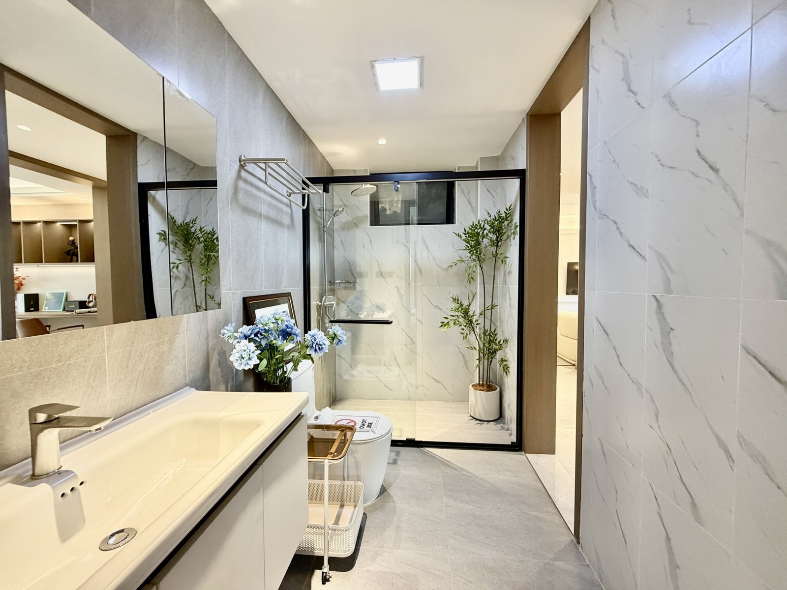 Bathroom area Of 3 bedrooms at Himalaya Horizon Apartments In Westlands