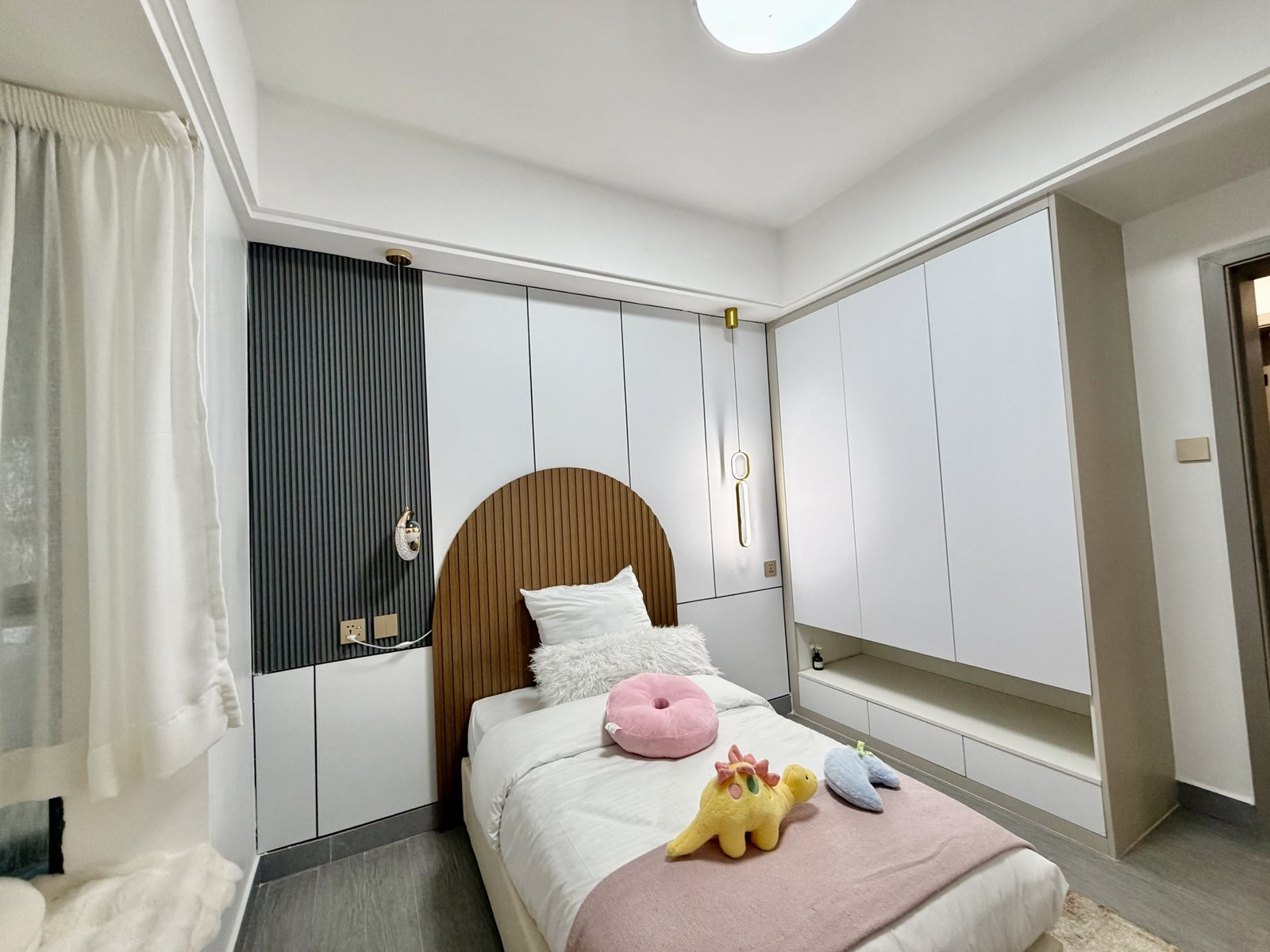 well designed bedroom area at Citi Rise Residency In Westlands