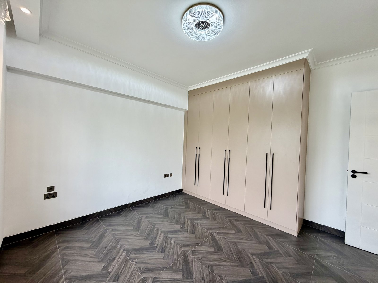 bedroom area side view of 2 Bedrooms At Hookwood Residency In Westlands
