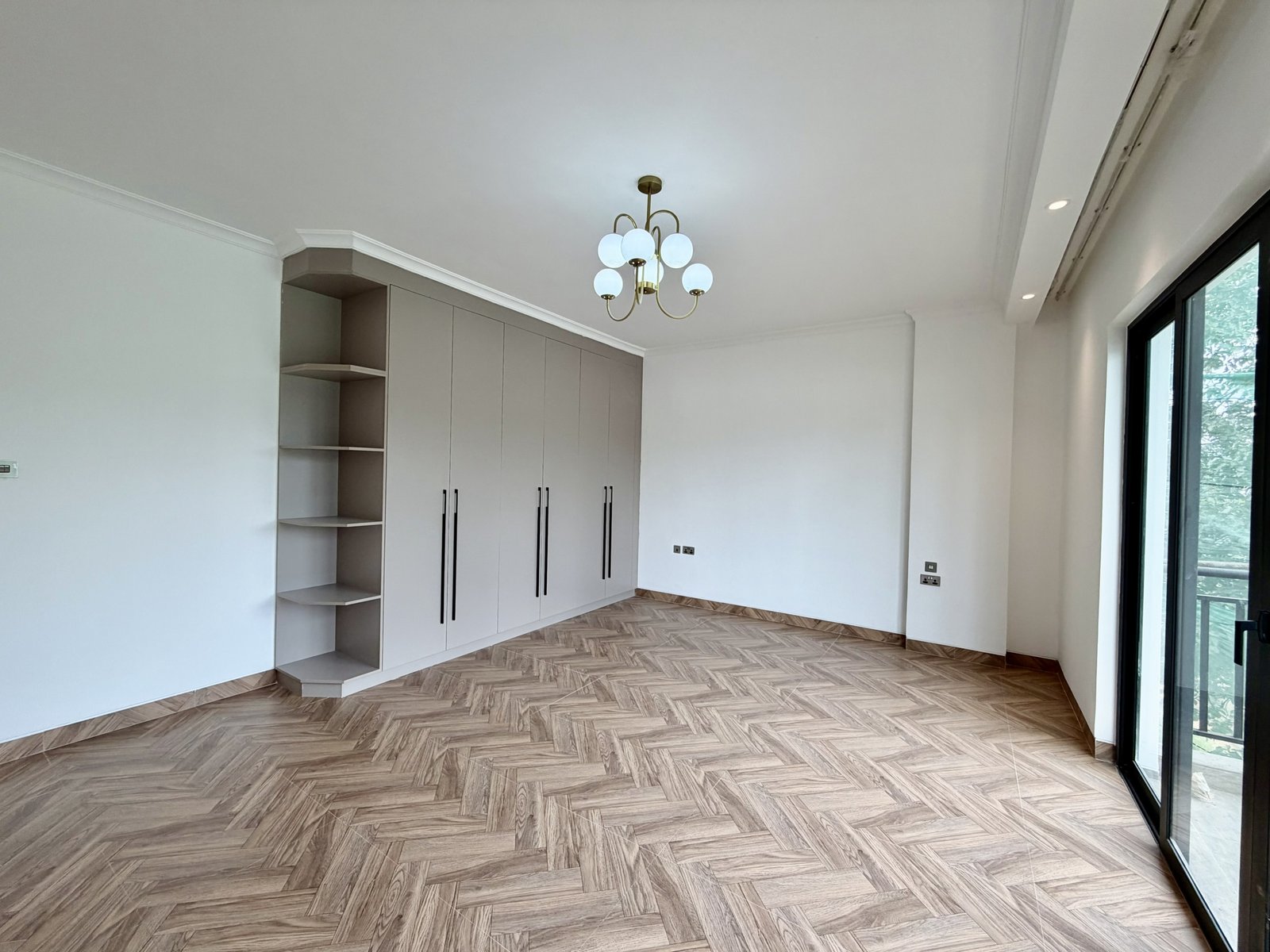 Master bedroom of 3 bedrooms at Hookwood Residency In Westlands