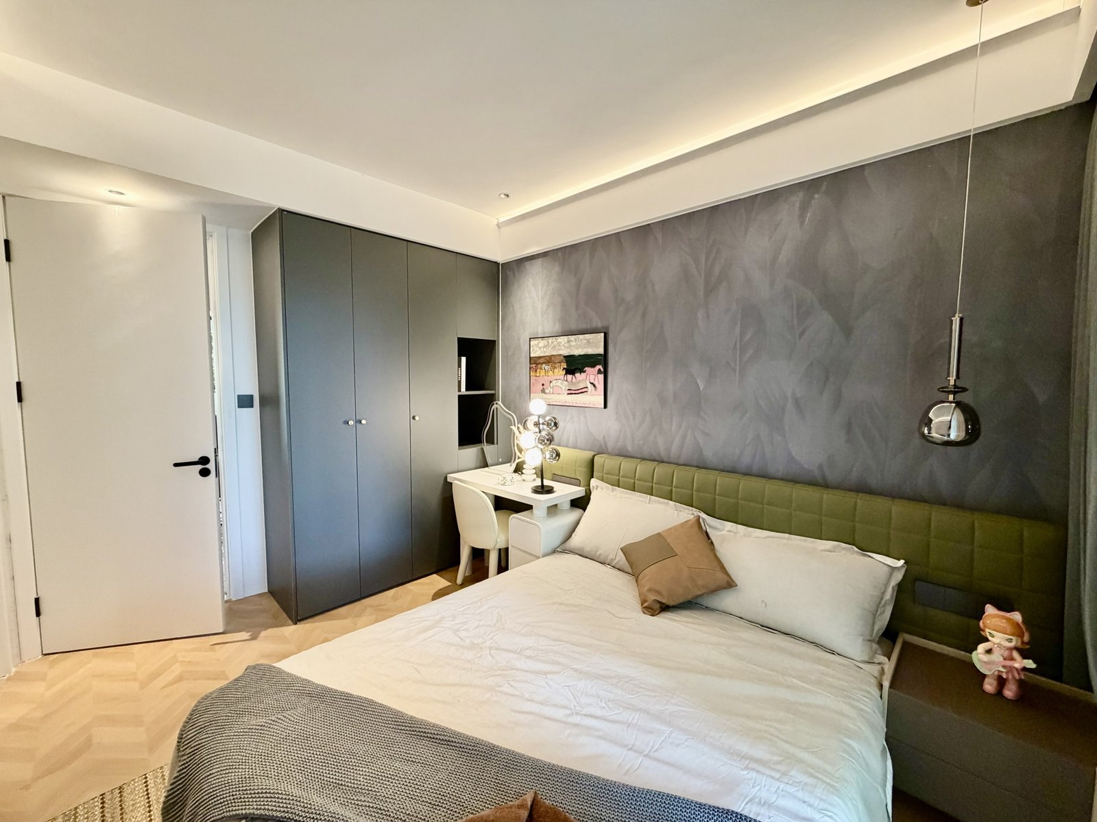 Elegant bedroom of 3 Bedrooms At Amani Residence In Westlands