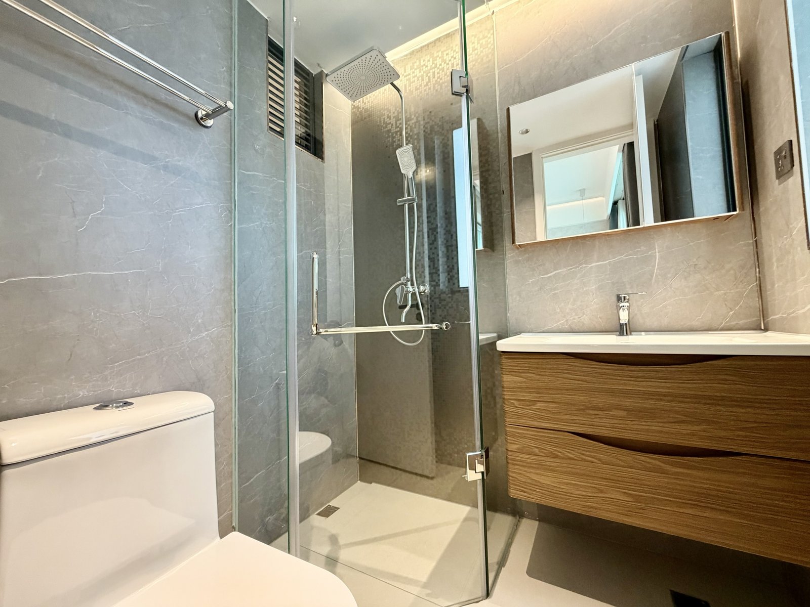 bathroom of 3 Bedrooms At Amani Residence In Westlands